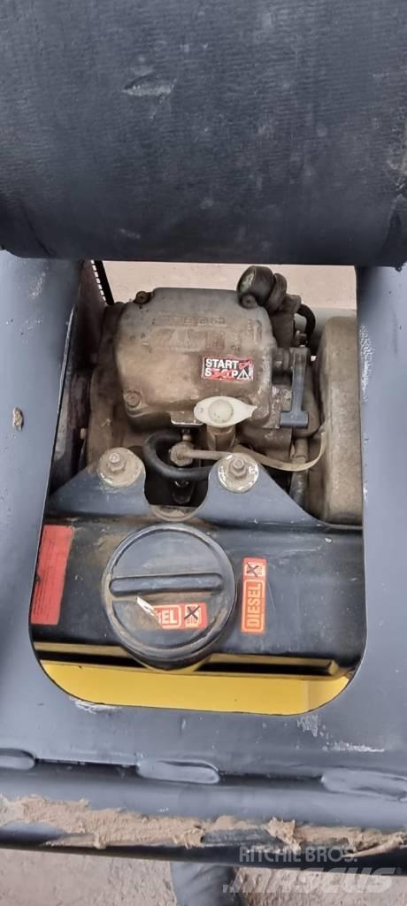 Dynapac LG 500 Plate Compactors