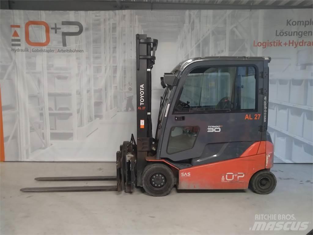 Toyota 8FBMT30 Electric Forklifts