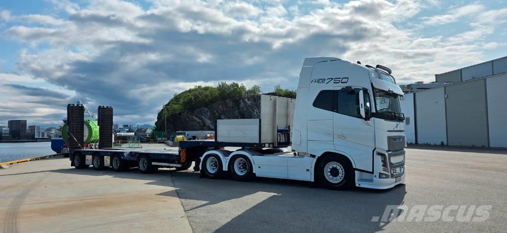 Volvo FH 16 750 Flatbed Trucks