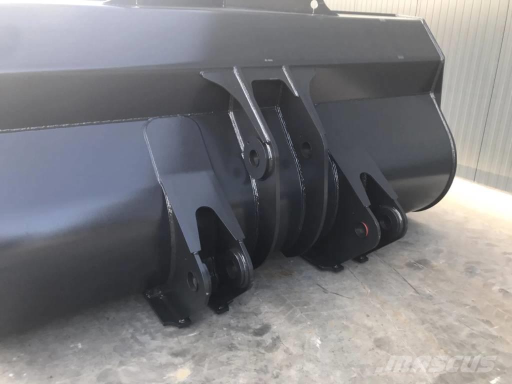 Volvo L150D Buckets