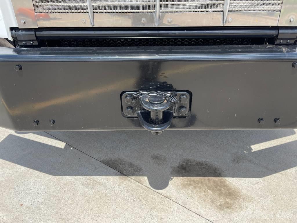 Kenworth T 800 Conventional Trucks / Tractor Trucks