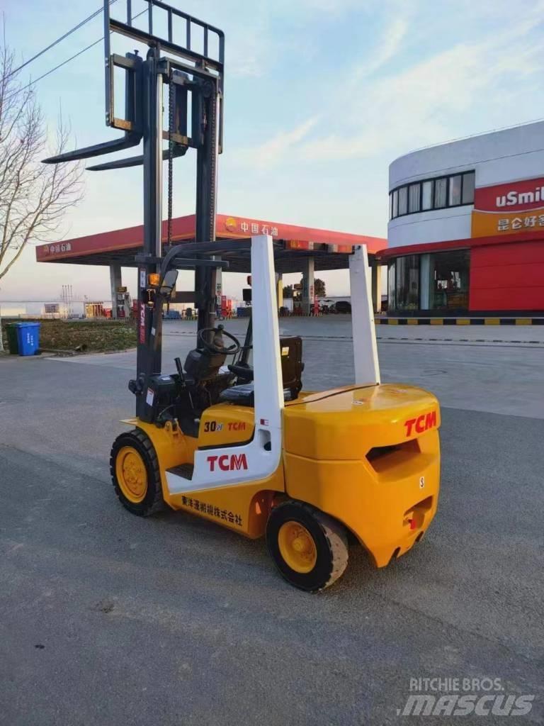 TCM FD30-1 Diesel Forklifts