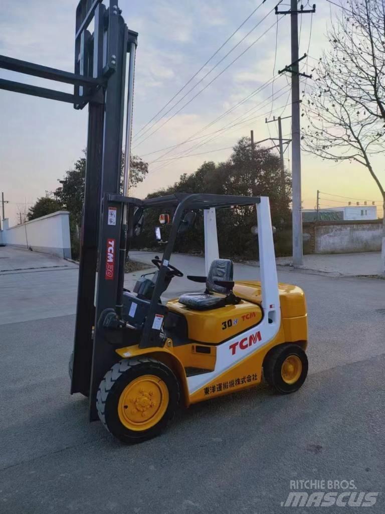 TCM FD30-1 Diesel Forklifts