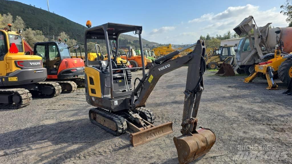 Volvo EC 18 Mini Excavators <7t (Mini Diggers)