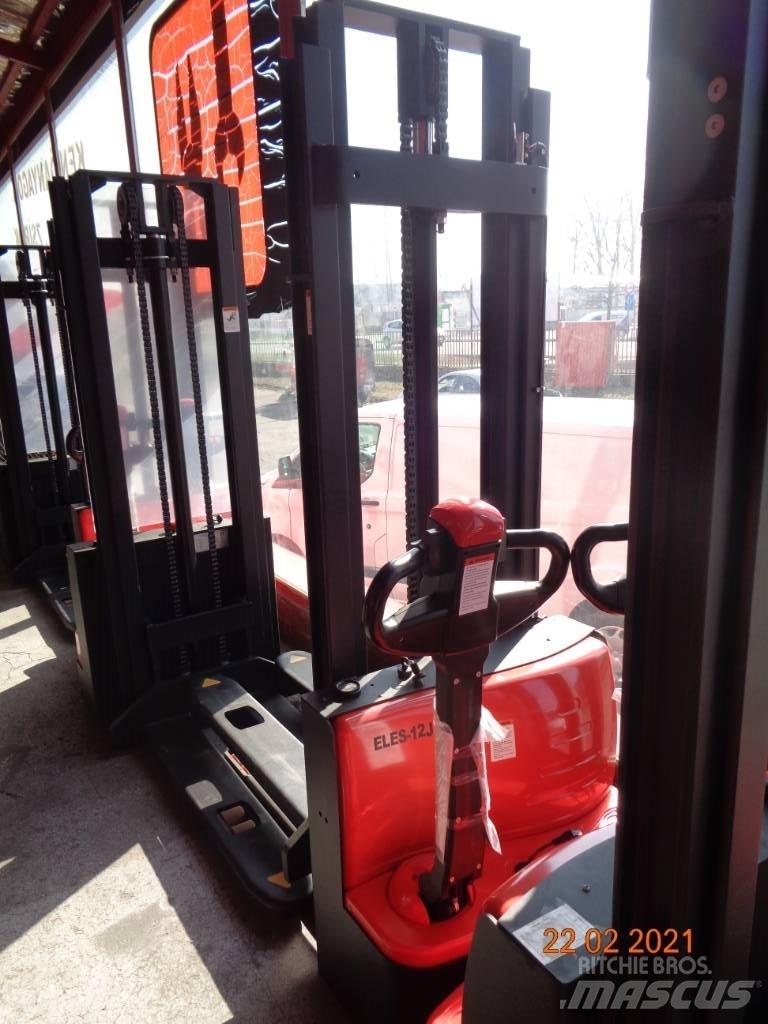 Everlift ELES-12J Self Propelled Stackers