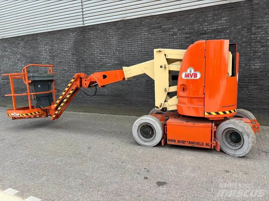 JLG E300AJP Articulated boom lifts