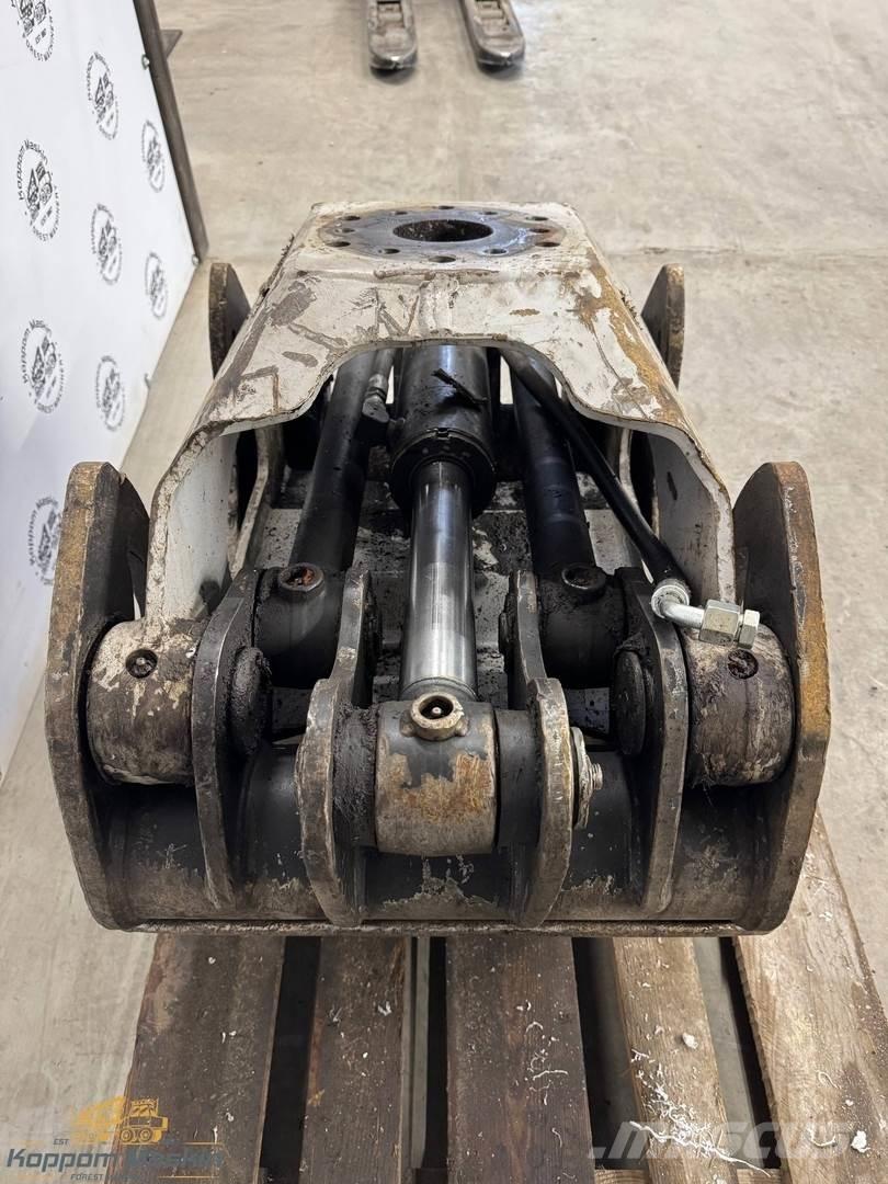 Valmet / Komatsu G36 Grapples/Grapple Trucks