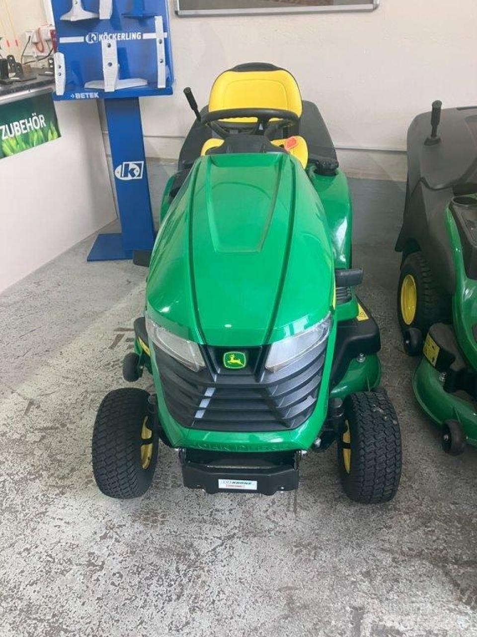 John Deere X350R Riding mowers