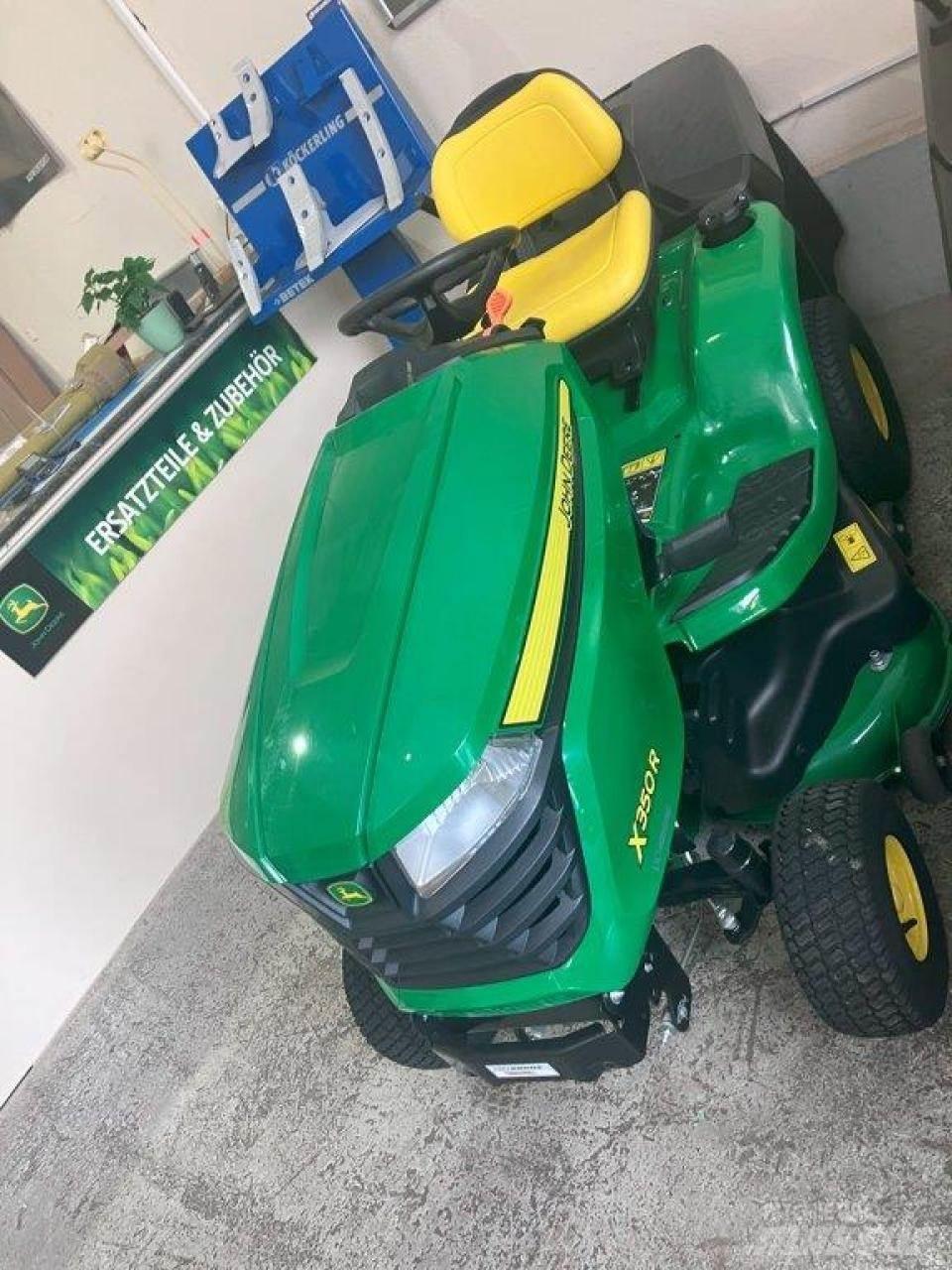 John Deere X350R Riding mowers