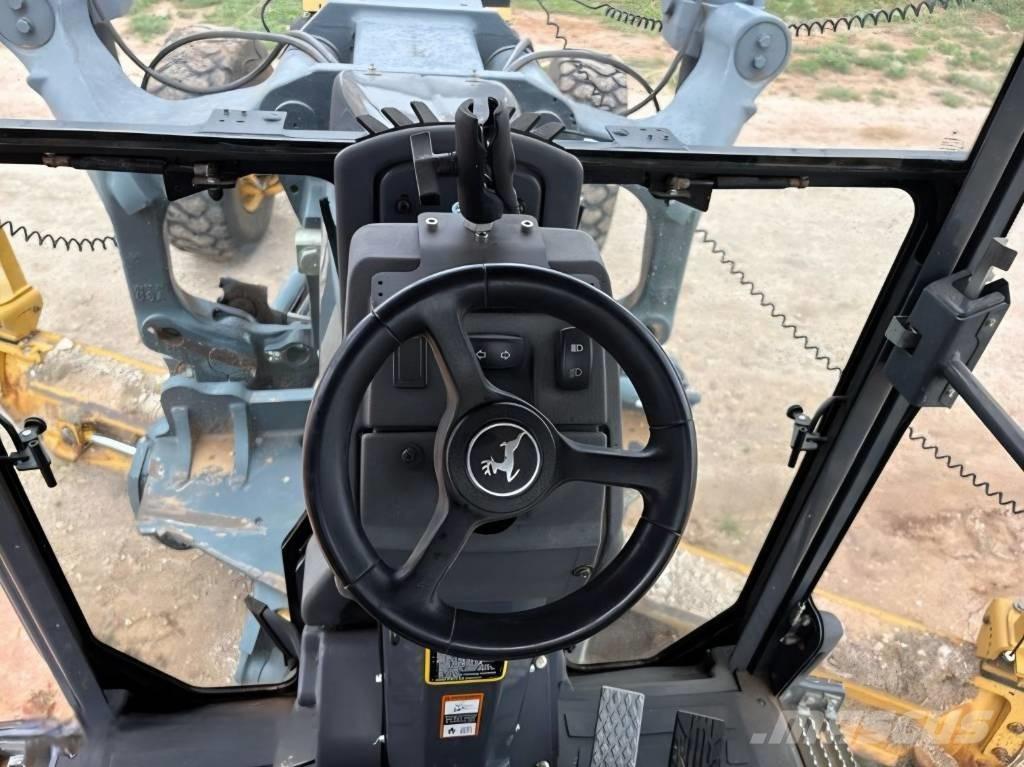 DEERE 772GP Motor Graders