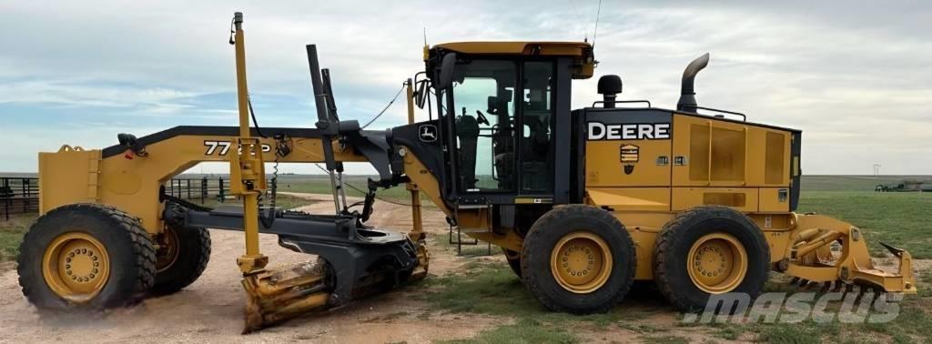 DEERE 772GP Motor Graders