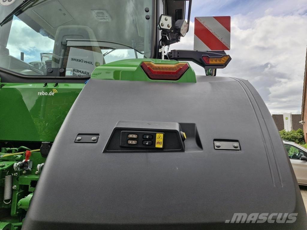 John Deere 7R330 Tractors
