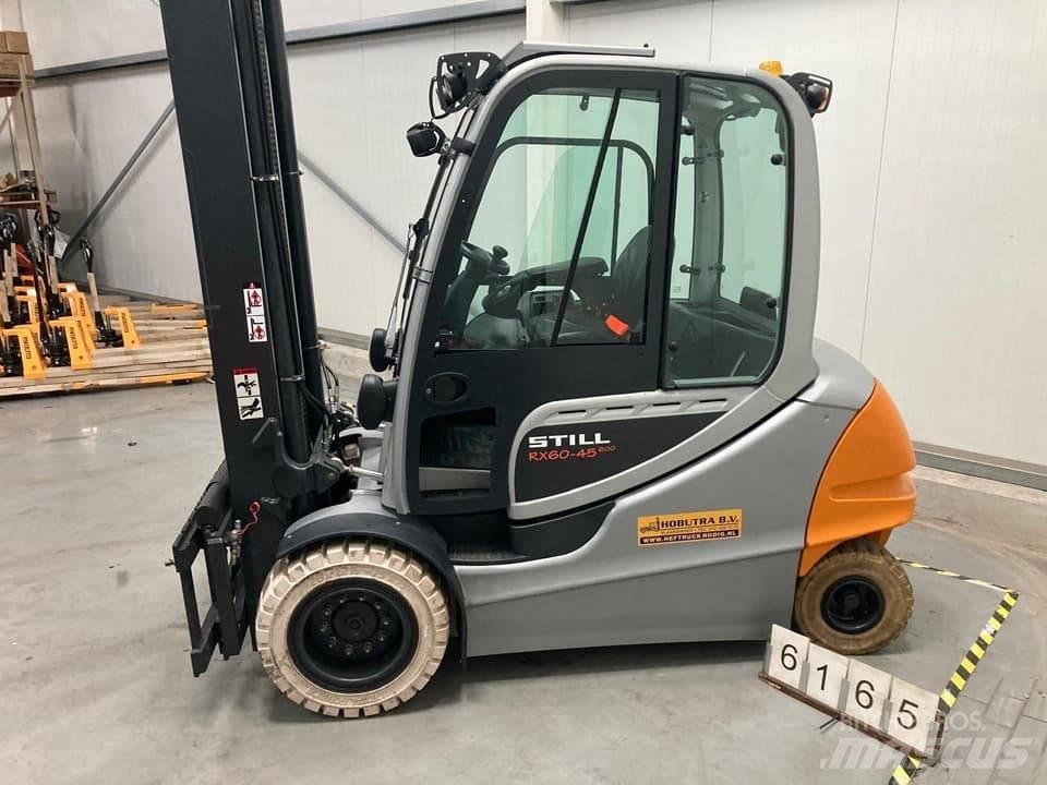  6165 RX60-45/600 Electric Forklifts