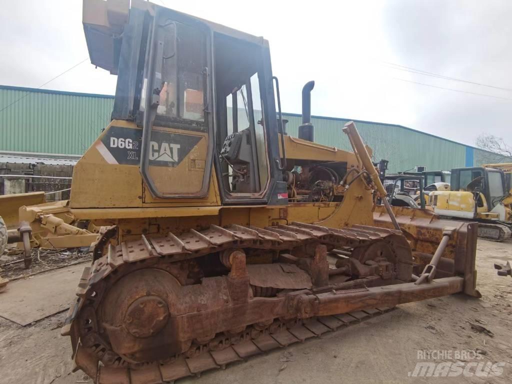 CAT D 6 G Crawler dozers