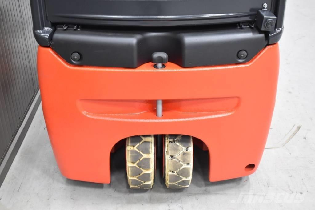 Linde E 12 - 01 Electric Forklifts