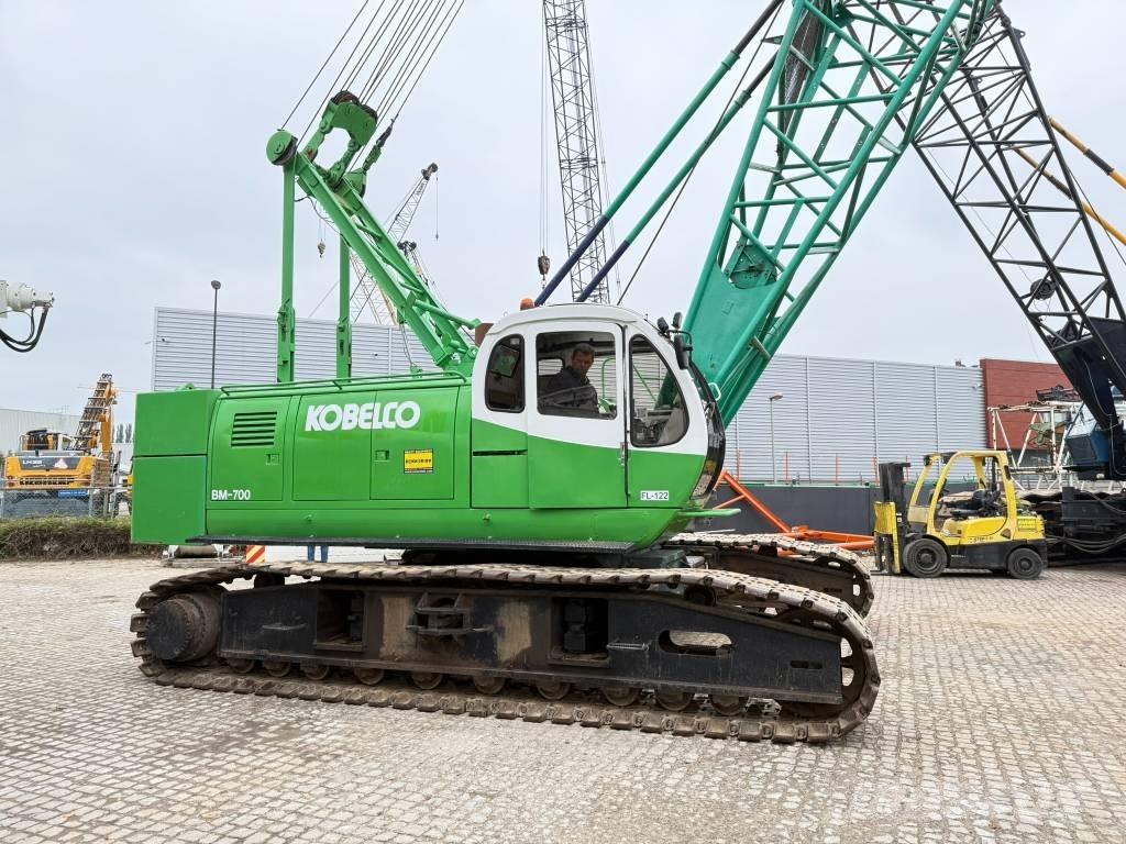 Kobelco BM 700 Crawler Cranes