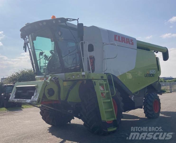 CLAAS LEXION 620 Combine Harvesters