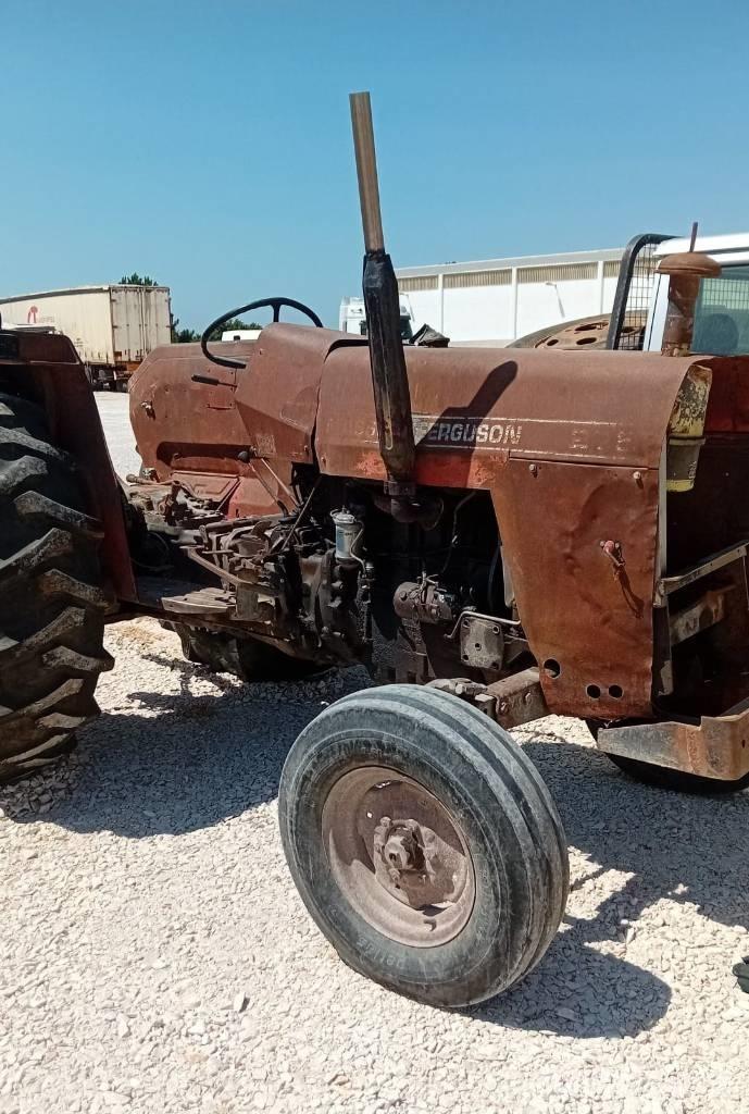 Massey Ferguson 275 Tractors