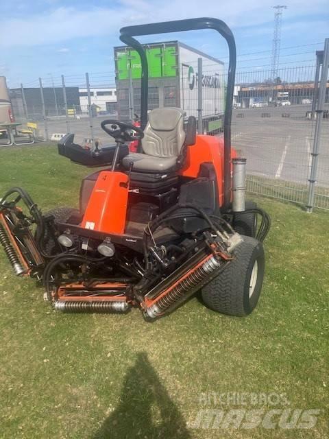 Jacobsen LF550 Fairway mowers