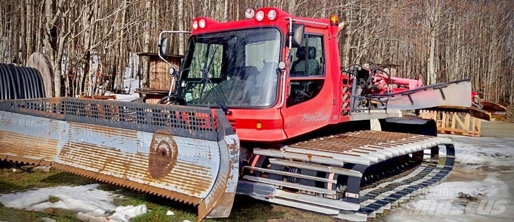  Pisten Bully 200 Snow Grooming Equipment