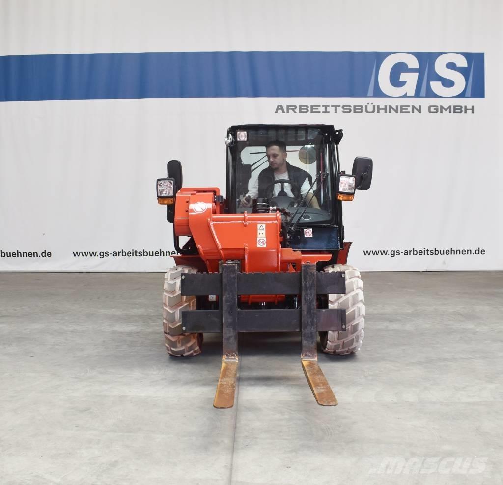 JCB 520-40 4WS Telescopic Handlers