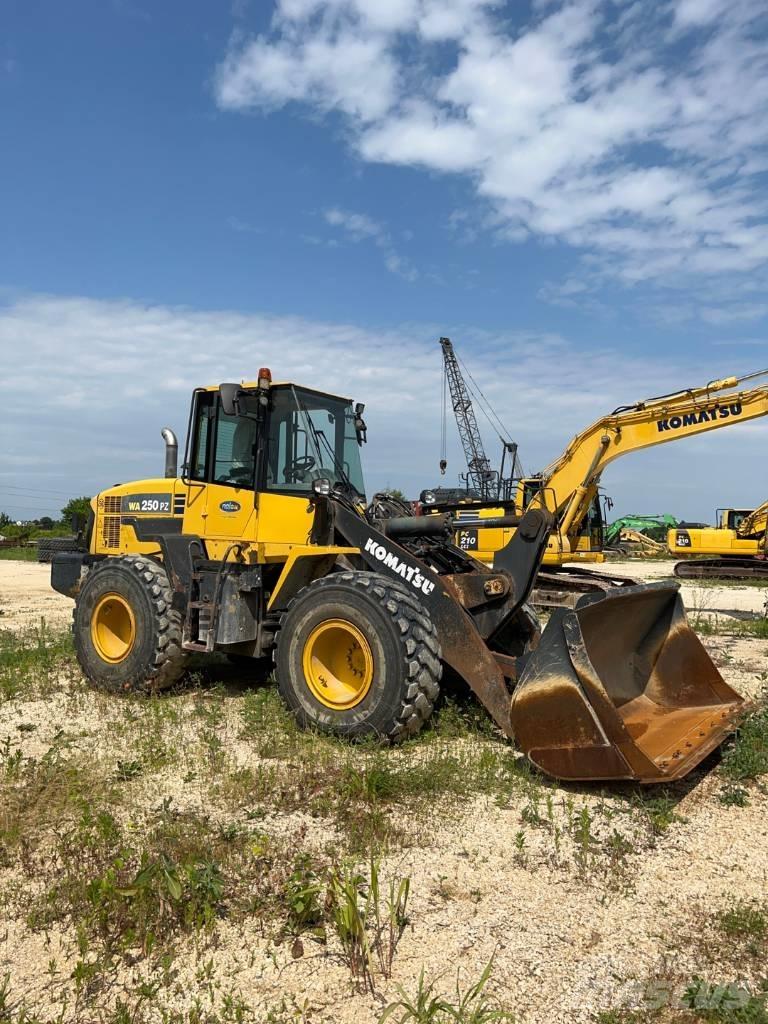Komatsu WA 250 PZ-6 Wheel Loaders