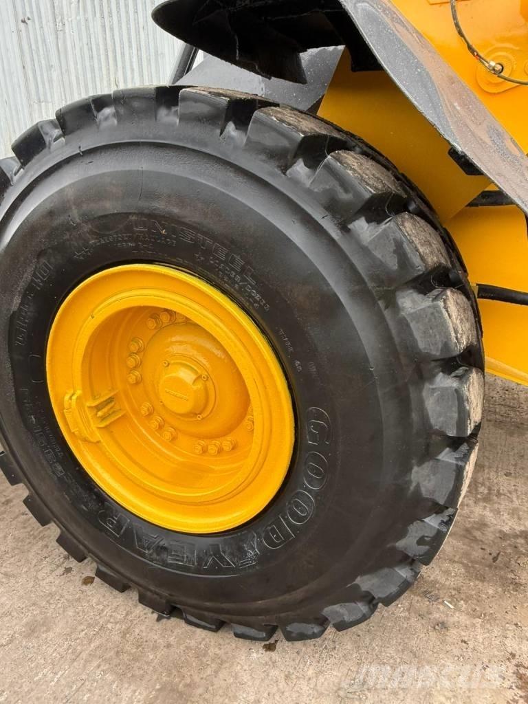 Volvo L 110 H Wheel Loaders