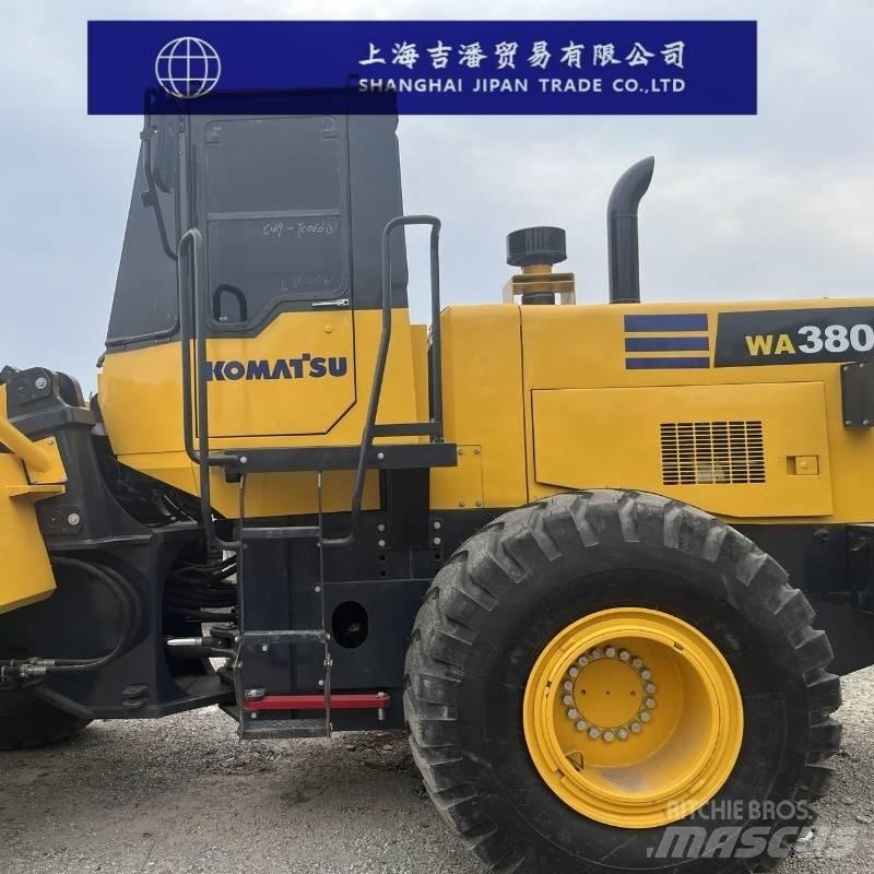Komatsu WA 380 Wheel Loaders