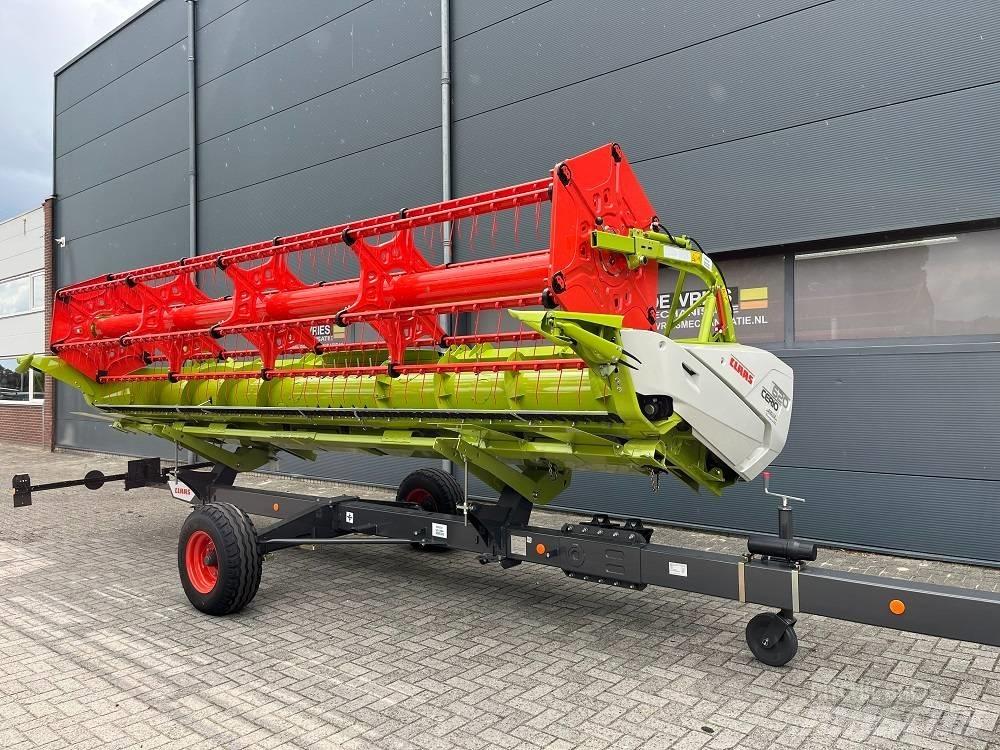 CLAAS Trion 520 Combine Harvesters