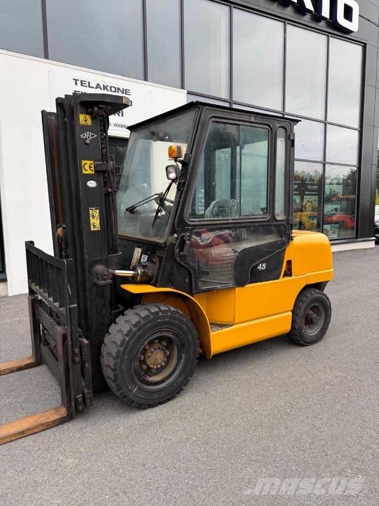 Hangcha CPCD45HW19 Diesel Forklifts