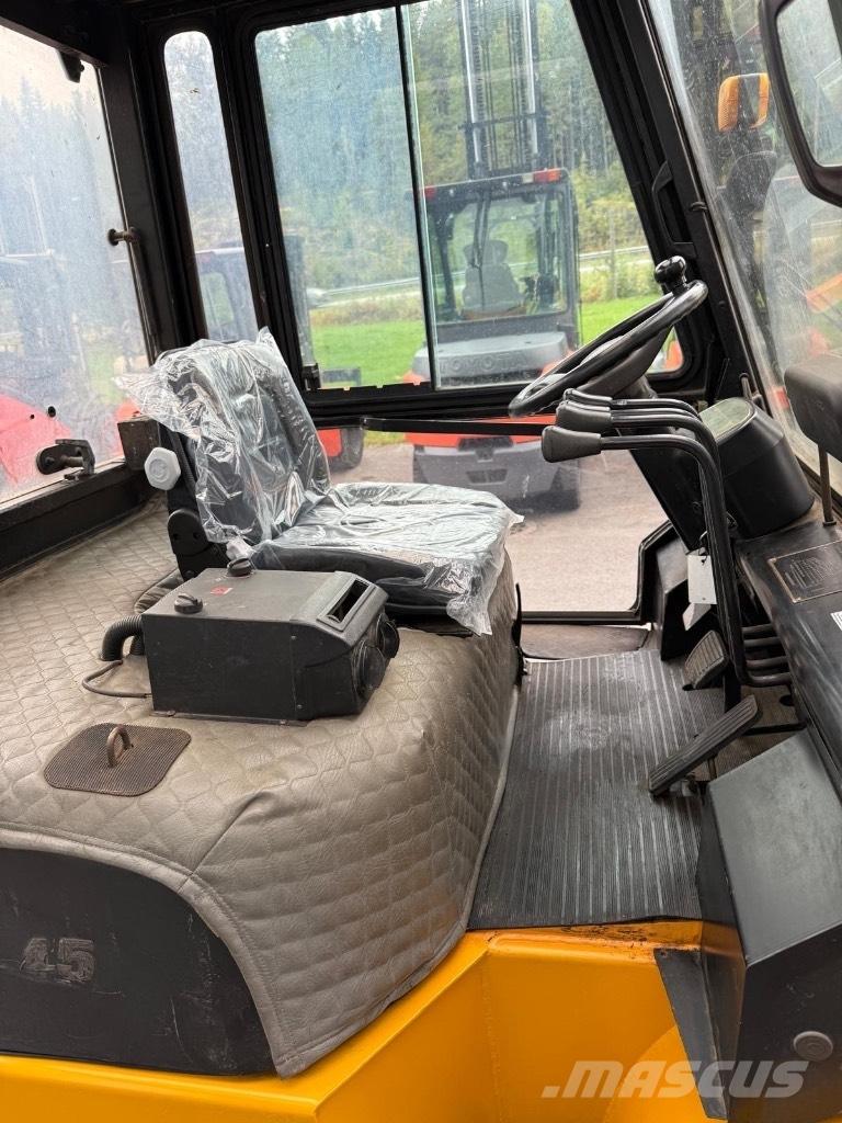 Hangcha CPCD45HW19 Diesel Forklifts