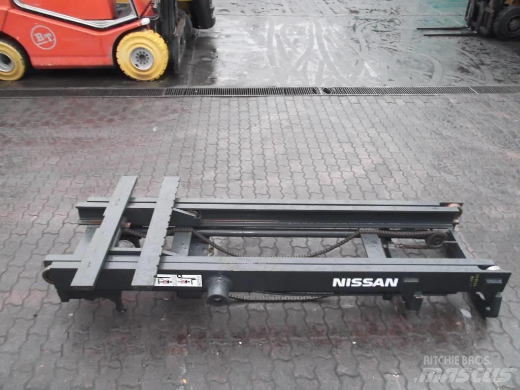 Nissan FD25 M-0441 Masts and booms