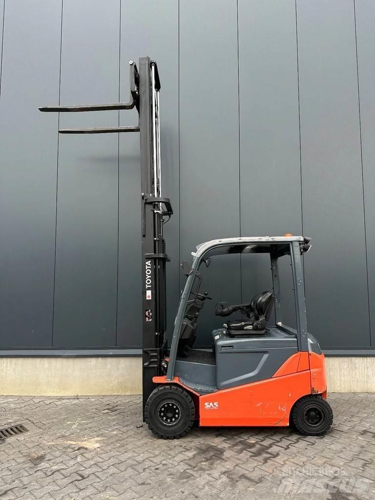 Toyota 8FBMKT25 Electric Forklifts