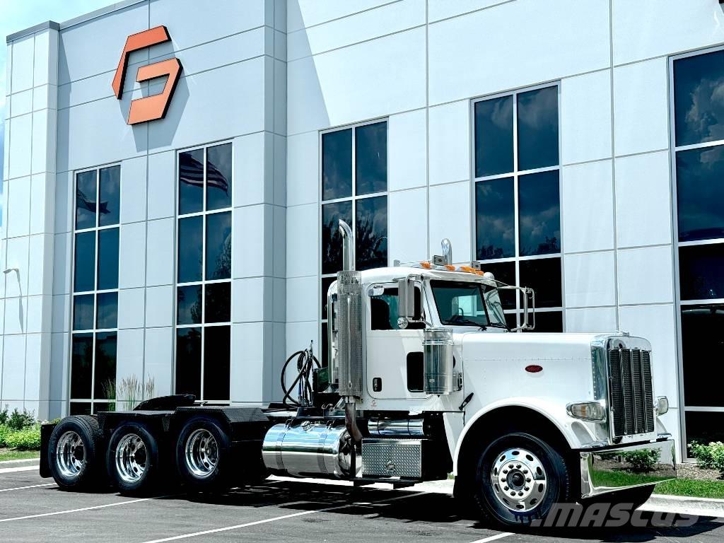 Peterbilt 388 Conventional Trucks / Tractor Trucks