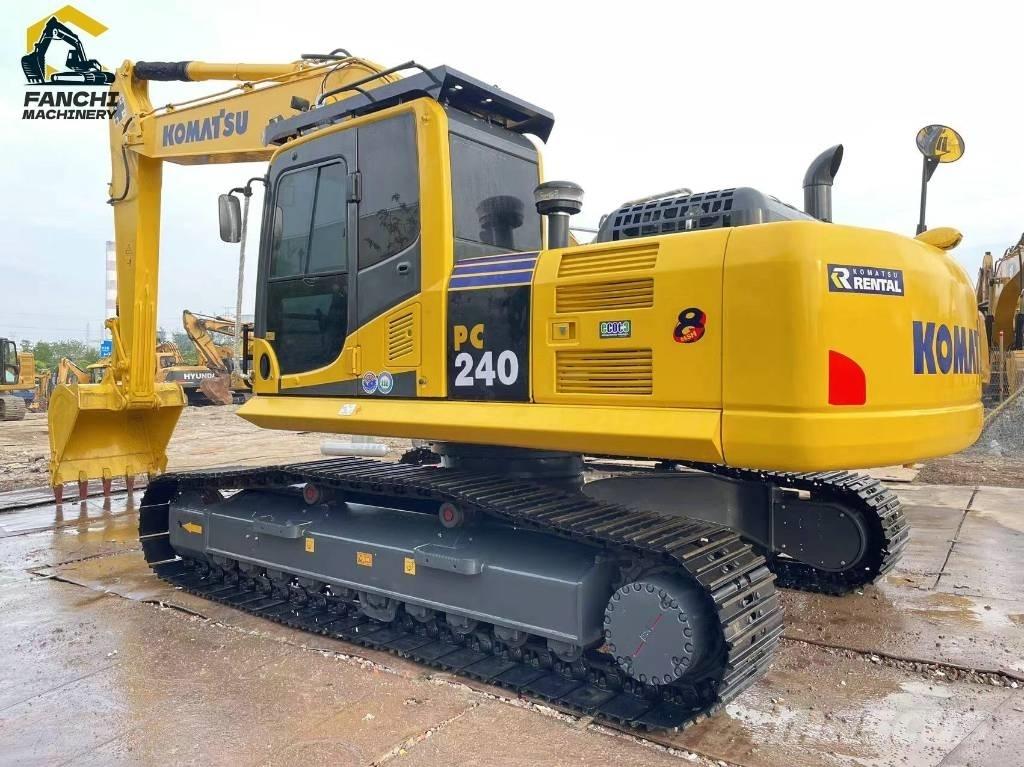 Komatus PC240 Crawler Excavators