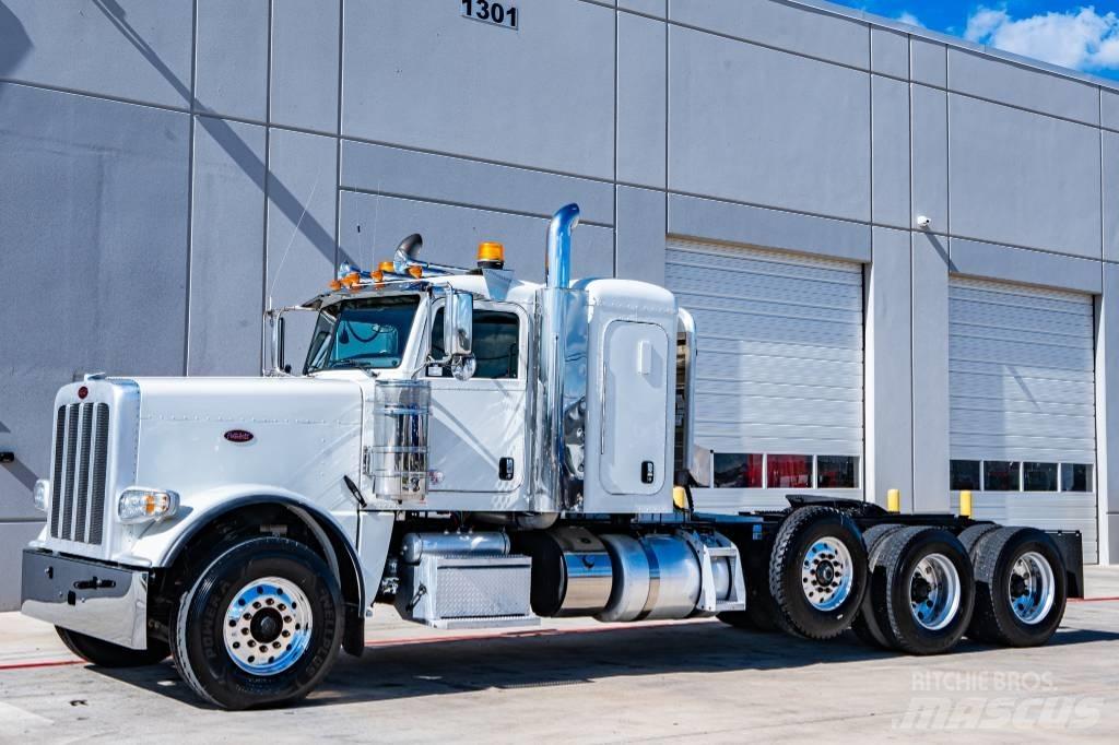 Peterbilt 389 Conventional Trucks / Tractor Trucks
