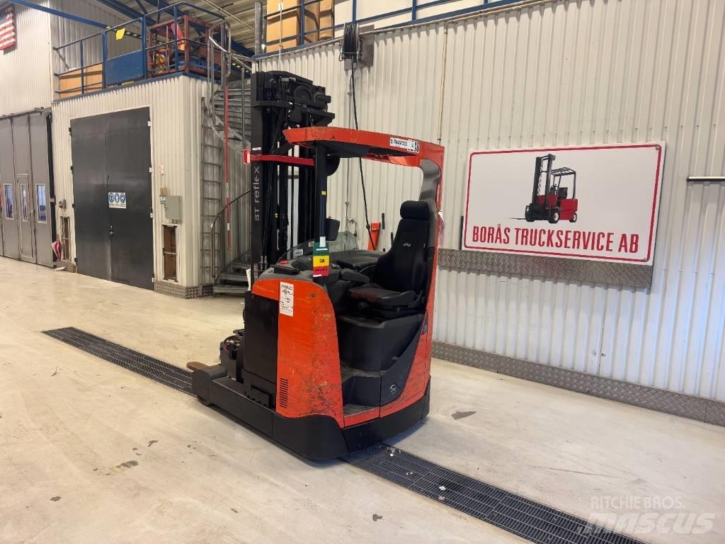 BT Toyota RRE 160 Reach trucks