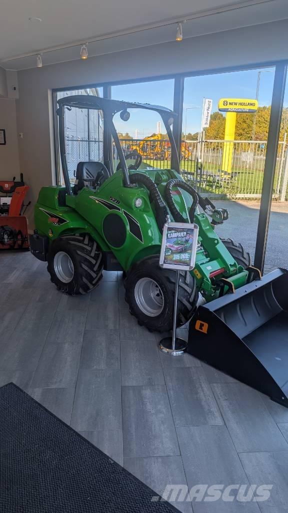Avant 528 Kampanj! Multi purpose loaders