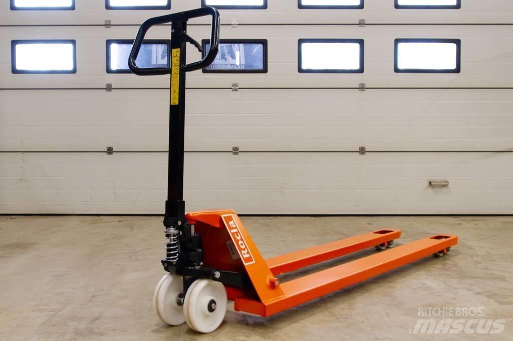 Rocla RMA25 Pallet Truck