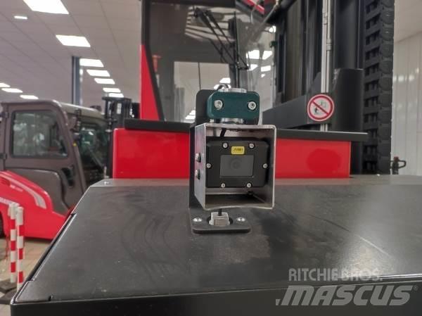 Hubtex MAXX 30 Rough Terrain Trucks
