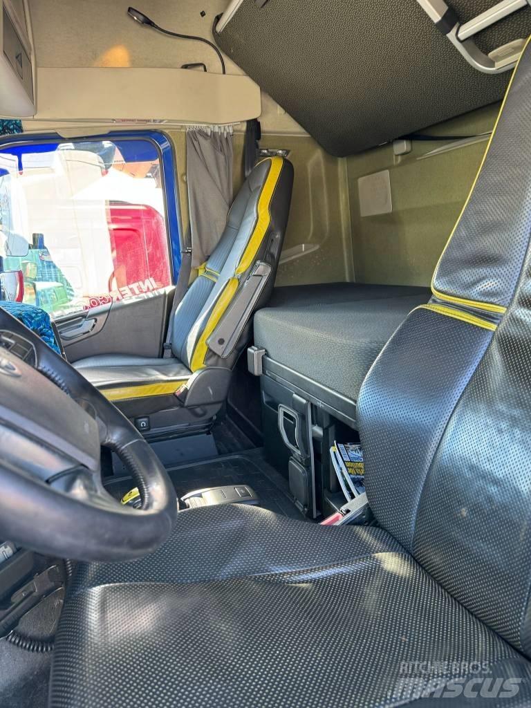 Volvo Fh 16 Cab & Chassis Trucks