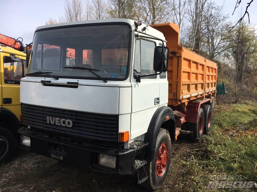 Iveco 330-26 Dump Trucks