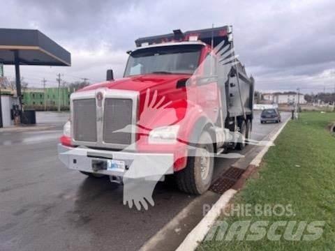 Kenworth T880 Dump Trucks