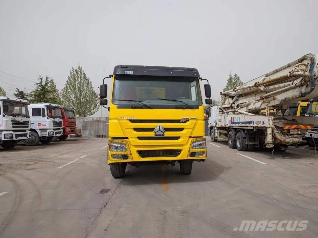 Howo 371 6x4 Dump Trucks