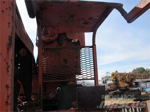  TEXOMA 330-12 Surface drill rigs