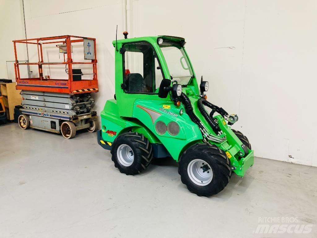 Avant 635 Mini Loader