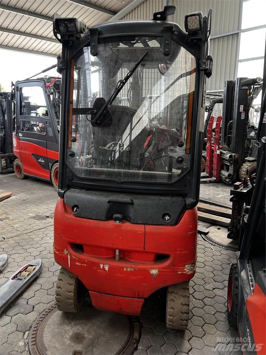 Linde E20PH Electric Forklifts