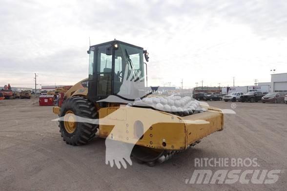 CAT CP-573E Single drum rollers