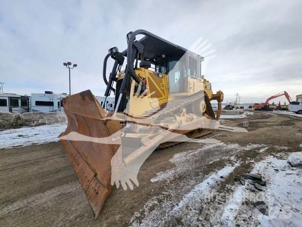 CAT D8T Crawler dozers