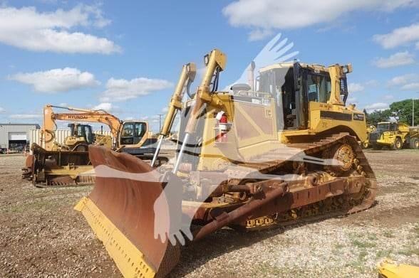 CAT D8T Crawler dozers